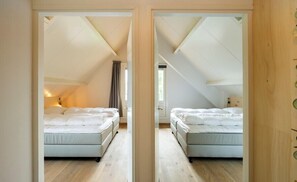 4 slaapkamers, een strijkplank/strijkijzer, wifi, beddengoed