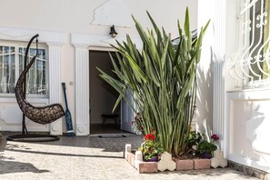 Luokittelematon kuva, 3 kautta 27, painike