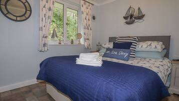 Småhus | 2 soverom, individuelt dekorert og individuelt innredet