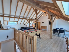 Games room - Spacious cottage for 10 in Vagney - Sauna, games, near Gérardmer (Vagney)