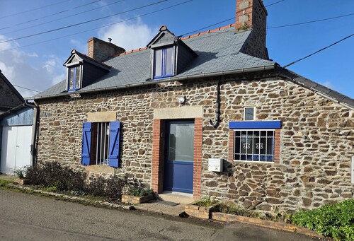 Traditional house 7 minutes from the beach, close to hiking trails