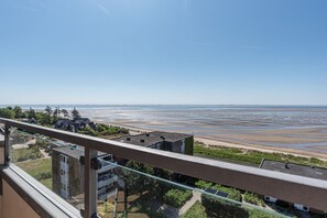 Property grounds - Wadden view will surprise you (Wyk)
