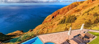 The Cliffhouse by LovelyStay