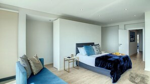 5 chambres, fer et planche à repasser, lit parapluie, Wi-Fi gratuit