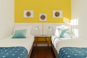 4 Schlafzimmer, Reisekinderbett, kostenloses WLAN, Bettwäsche