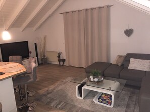 Smart TV, video games, DVD player, music library - “ 5* star comfort apartment Walter" (Braunlage)