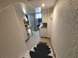 經濟公寓, 非吸煙房, 私人浴室 | 1 間臥室、書桌、遮光布/窗簾、隔音