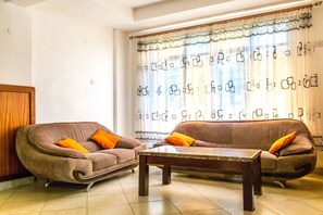 Executive Room | Living area