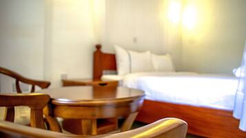 Deluxe Room | Bed sheets