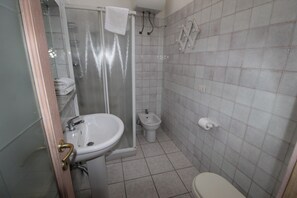 Shower, bidet