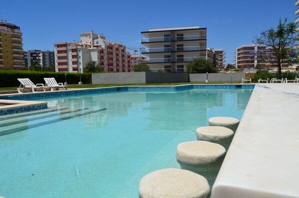 Piscine extérieure