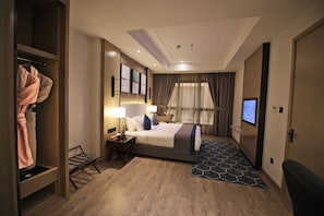Suite ejecutiva | 1 habitación, minibar, wifi gratis y ropa de cama