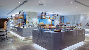 Daily continental breakfast (SAR 120 per person)