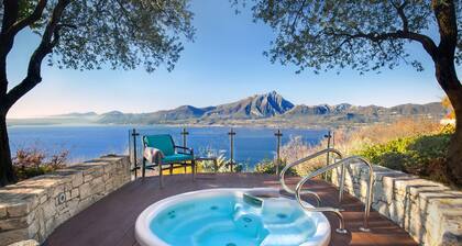 Villetta Blue Panorama With Private Jacuzzi