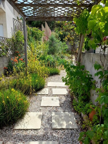 villa au pied de la montagne ,mer ,randonnées et soin bien etre