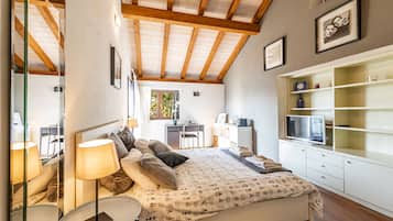 3 bedrooms, WiFi