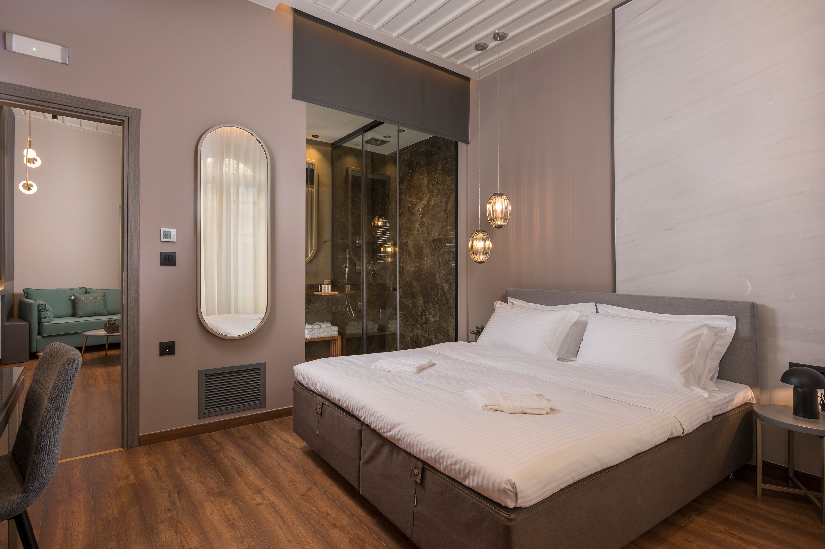 Executive Suite | 1 bedroom, premium bedding, down duvets, Select Comfort beds