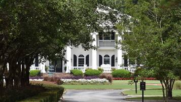 Villa, 2 Bedrooms | Exterior