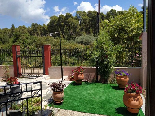 Cozy studio for couples - two steps from the sea