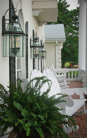 Studio | Terrace/patio - 507l Home by RedAwning (Calabash)
