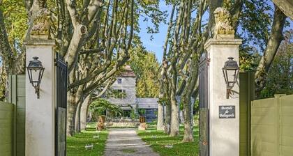 La Bastide de Bellegarde, charming house