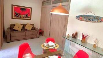 Apartamento clássico | Opções para refeição