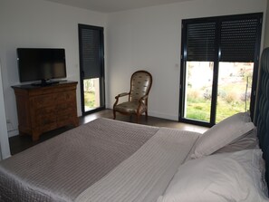 2 chambres, bureau, fer et planche Ă repasser, Wi-Fi gratuit