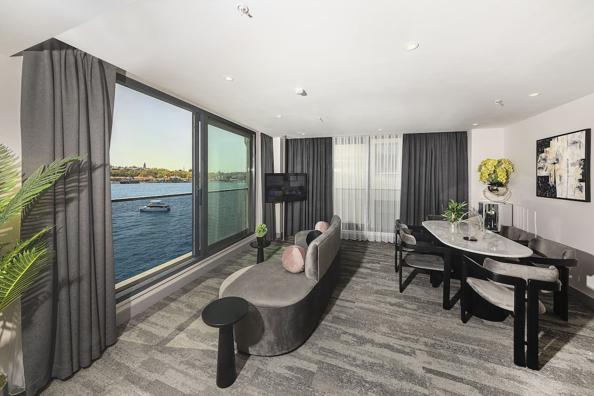 Presidential Double Room, Sea View | View from room