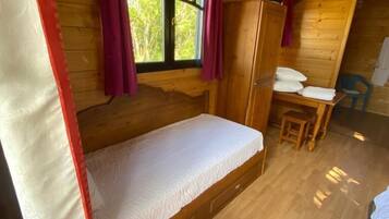 Bed sheets, wheelchair access
