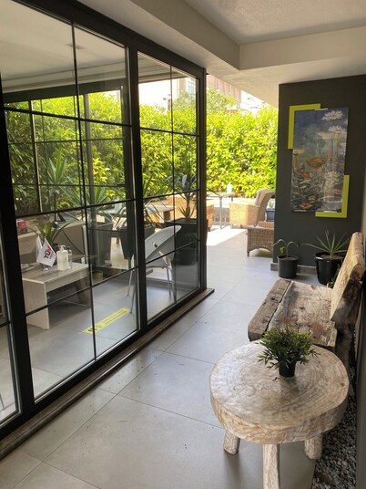 Z-Suites