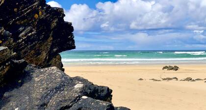 Muirneag @ The Decca, Self-catering cottage, minutes from beach