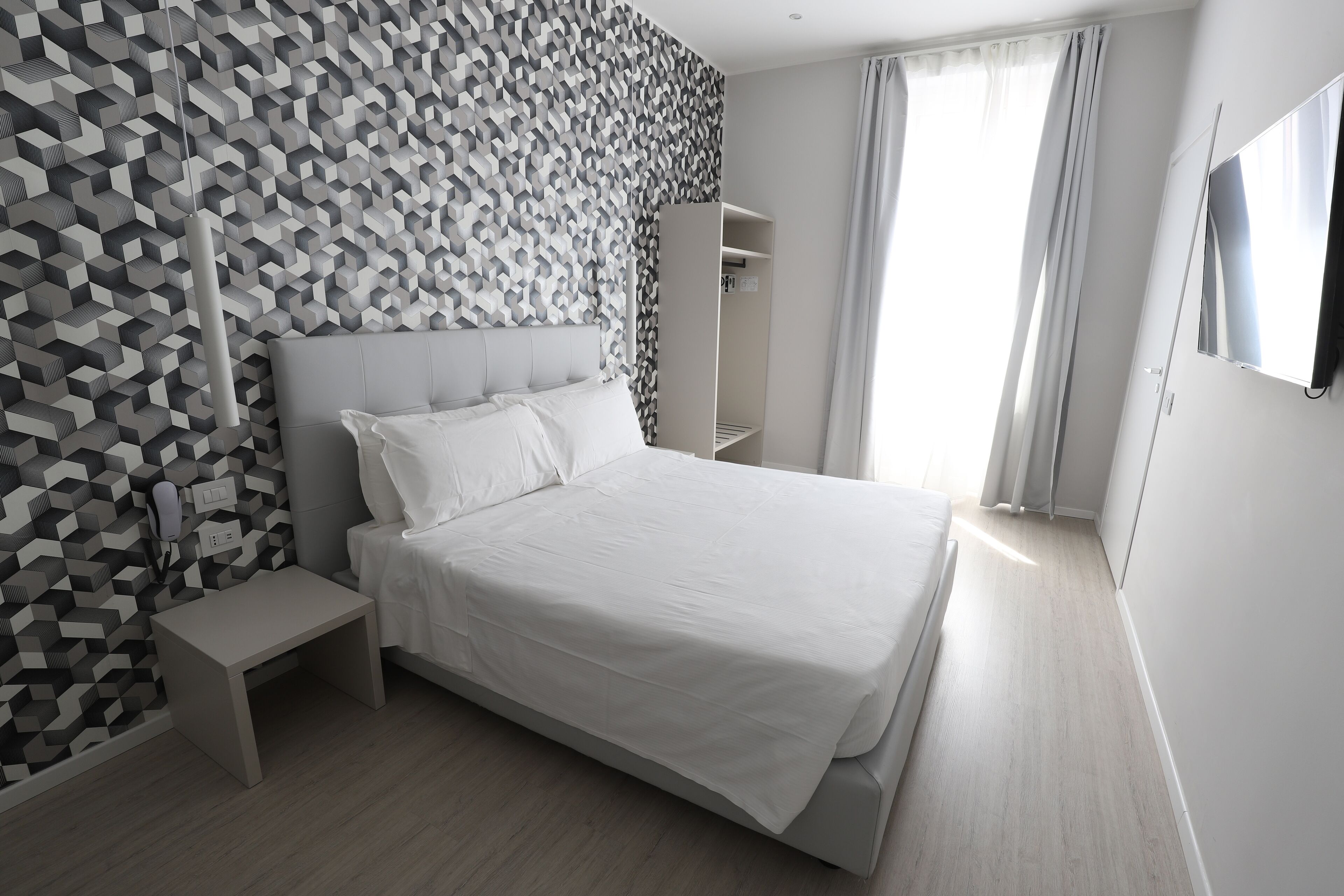 double room | down duvets, minibar, in-room safe, individually furnished