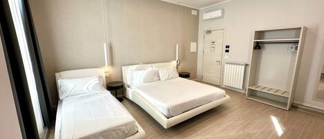 Couette en duvet d'oie, minibar, coffres-forts dans les chambres