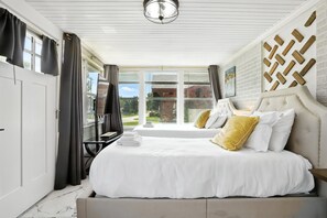 5 habitaciones, tabla de planchar con plancha y wifi gratis 