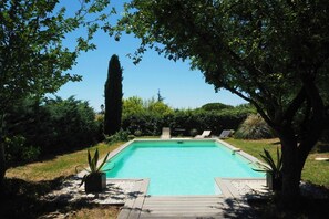 Pool - Cozy Vacation House with Pool, Vernègues (Vernègues)