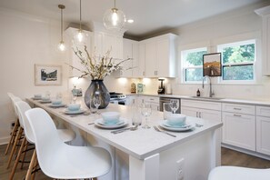 Fridge, microwave, oven, stovetop - 📯🌃 MASSIVE DOUBLE HOME | Host a CELEBRATION!!  24 BEDS ★ 24 Friends (Nashville)