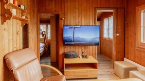 3 soverom, skrivebord, strykejern/-brett og wi-fi (inkludert)
