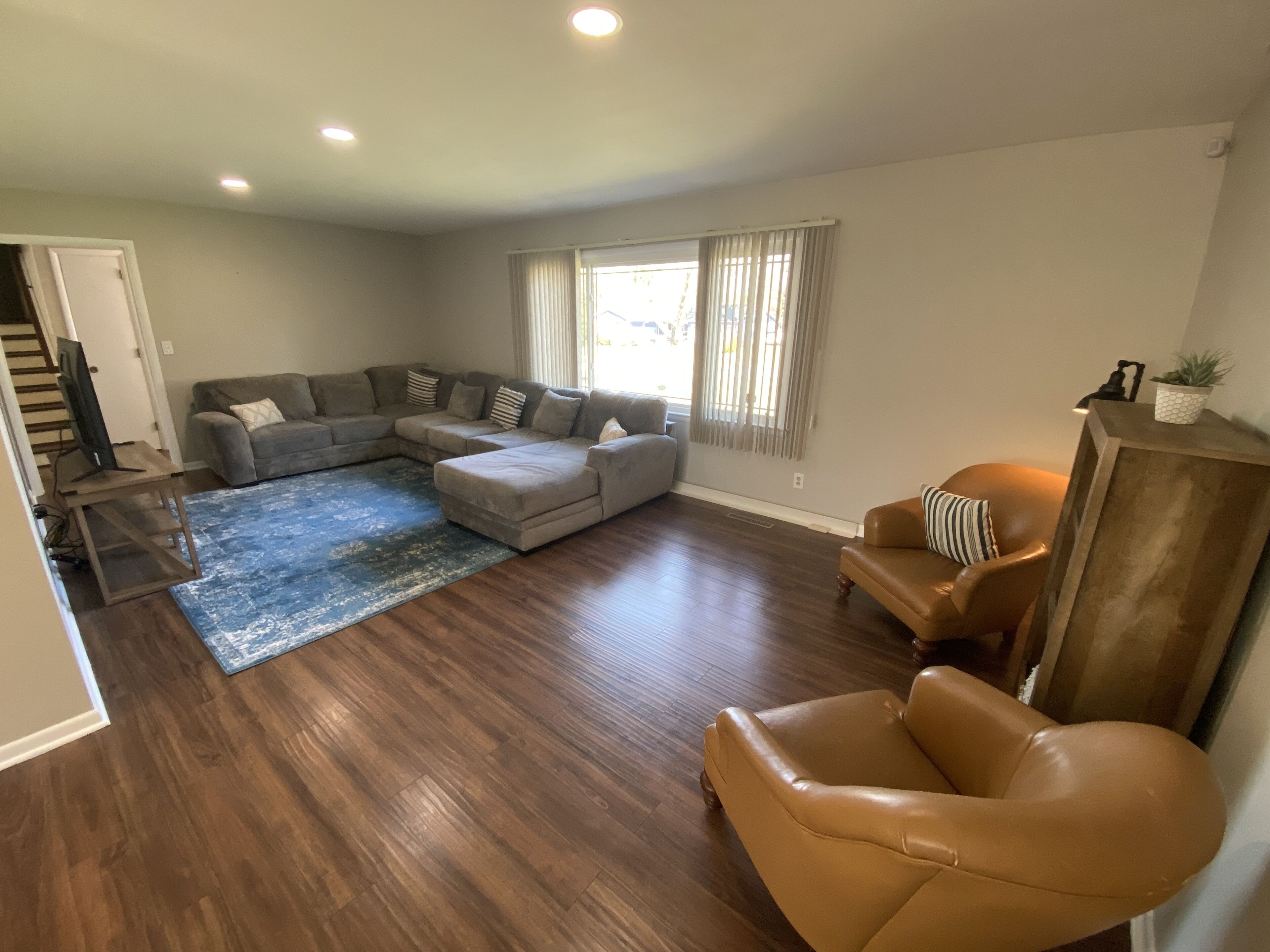 智能电视、壁炉