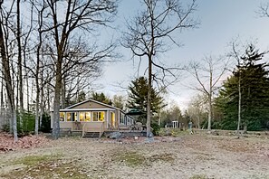 Exterior - Mariner's Reach with Epic Water View.  Pet Friendly Fenced-In Yard. (Sullivan)