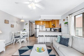 Televisión y reproductor de DVD 