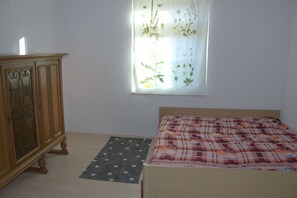 2 habitaciones, wifi gratis y ropa de cama 
