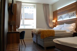 Double or Twin Room | In-room safe, blackout drapes, iron/ironing board, free WiFi