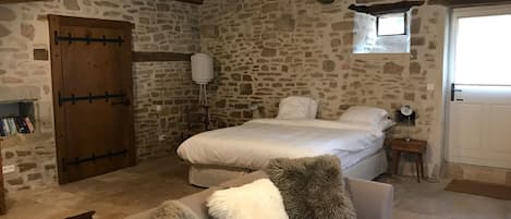 2 Schlafzimmer, Bügeleisen/Bügelbrett, Reisekinderbett, kostenloses WLAN