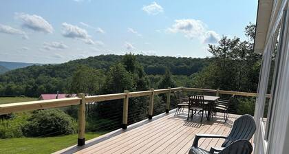 Quiet retreat, valley views, zoned heating and cooling fire pit and new deck!