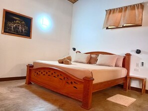 Comfort Studio Suite | Memory-foam beds - TamaHostel & Glamping (Tamarindo)