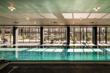 Indoor pool, sun loungers, lifeguards on site