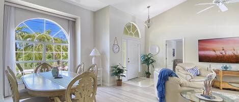 Televisio, kirjoja, stereot