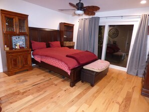 3 Schlafzimmer, Schreibtisch, WLAN, Bettwäsche