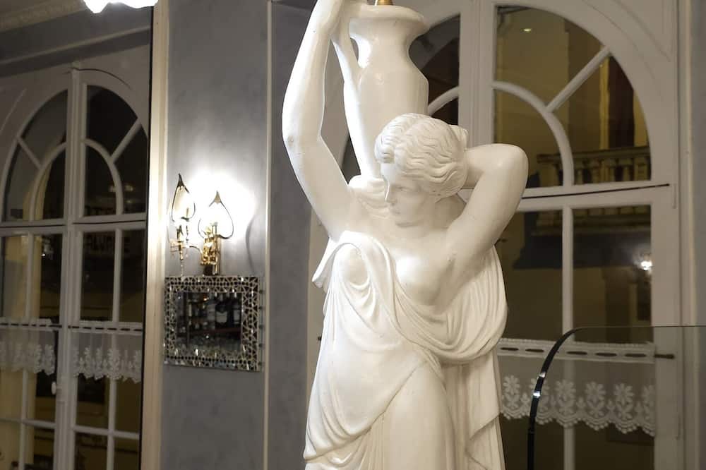 Hotel CORONA Lourdes