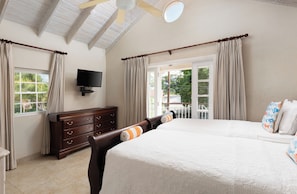 3 bedrooms, desk, iron/ironing board, WiFi
